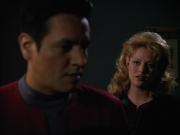 extant_StarTrekVOY_4x22-Unforgettable_02117.jpg