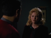 extant_StarTrekVOY_4x22-Unforgettable_02127.jpg