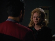 extant_StarTrekVOY_4x22-Unforgettable_02131.jpg