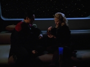extant_StarTrekVOY_4x22-Unforgettable_02218.jpg