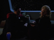extant_StarTrekVOY_4x22-Unforgettable_02241.jpg