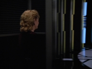 extant_StarTrekVOY_4x22-Unforgettable_02375.jpg