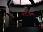 extant_StarTrekVOY_4x22-Unforgettable_02412.jpg