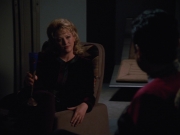 extant_StarTrekVOY_4x22-Unforgettable_02435.jpg