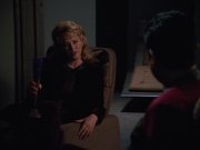 extant_StarTrekVOY_4x22-Unforgettable_02441.jpg