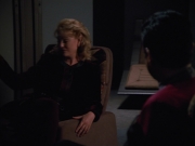 extant_StarTrekVOY_4x22-Unforgettable_02449.jpg