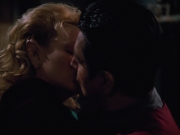 extant_StarTrekVOY_4x22-Unforgettable_02565.jpg