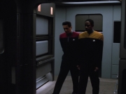 extant_StarTrekVOY_4x22-Unforgettable_02579.jpg