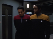 extant_StarTrekVOY_4x22-Unforgettable_02587.jpg