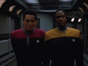 extant_StarTrekVOY_4x22-Unforgettable_02603.jpg