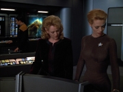 extant_StarTrekVOY_4x22-Unforgettable_02695.jpg