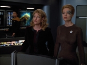 extant_StarTrekVOY_4x22-Unforgettable_02709.jpg