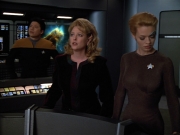 extant_StarTrekVOY_4x22-Unforgettable_02714.jpg