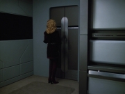 extant_StarTrekVOY_4x22-Unforgettable_02903.jpg