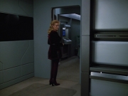 extant_StarTrekVOY_4x22-Unforgettable_02908.jpg