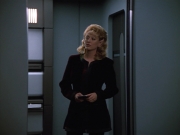 extant_StarTrekVOY_4x22-Unforgettable_02912.jpg