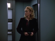 extant_StarTrekVOY_4x22-Unforgettable_02914.jpg