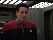 extant_StarTrekVOY_4x22-Unforgettable_03136.jpg