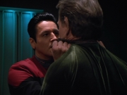 extant_StarTrekVOY_4x22-Unforgettable_03157.jpg