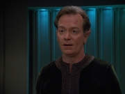 extant_StarTrekVOY_4x22-Unforgettable_03212.jpg