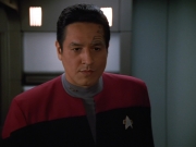 extant_StarTrekVOY_4x22-Unforgettable_03272.jpg