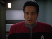 extant_StarTrekVOY_4x22-Unforgettable_03275.jpg