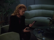 extant_StarTrekVOY_4x22-Unforgettable_03285.jpg