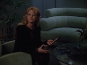 extant_StarTrekVOY_4x22-Unforgettable_03286.jpg