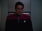 extant_StarTrekVOY_4x22-Unforgettable_03289.jpg