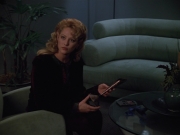 extant_StarTrekVOY_4x22-Unforgettable_03299.jpg