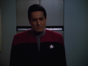 extant_StarTrekVOY_4x22-Unforgettable_03301.jpg