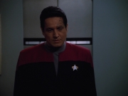 extant_StarTrekVOY_4x22-Unforgettable_03304.jpg