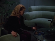 extant_StarTrekVOY_4x22-Unforgettable_03310.jpg