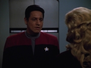 extant_StarTrekVOY_4x22-Unforgettable_03319.jpg