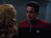 extant_StarTrekVOY_4x22-Unforgettable_03374.jpg