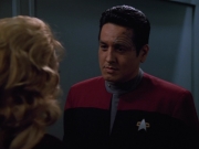 extant_StarTrekVOY_4x22-Unforgettable_03401.jpg