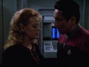 extant_StarTrekVOY_4x22-Unforgettable_03435.jpg