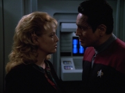 extant_StarTrekVOY_4x22-Unforgettable_03443.jpg