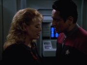 extant_StarTrekVOY_4x22-Unforgettable_03453.jpg