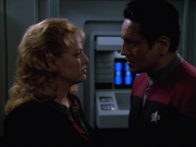 extant_StarTrekVOY_4x22-Unforgettable_03458.jpg