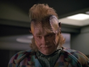 extant_StarTrekVOY_4x22-Unforgettable_03774.jpg