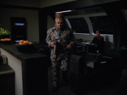 extant_StarTrekVOY_4x22-Unforgettable_03793.jpg
