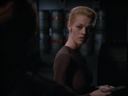 extant_StarTrek_Voyager_4x25-One_02270.jpg