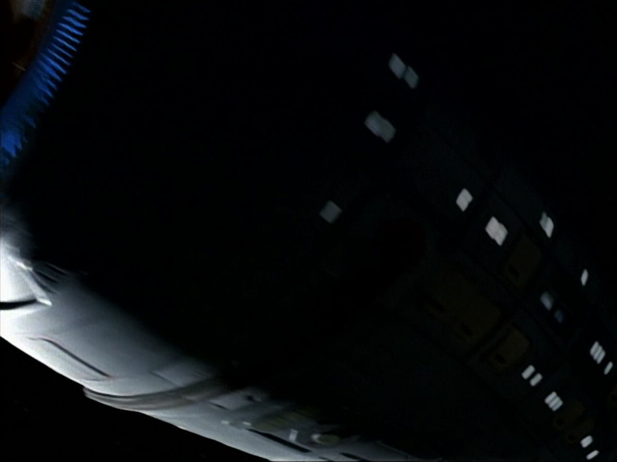 extant_StarTrek_Voyager_4x26-HopeAndFear_00286.jpg