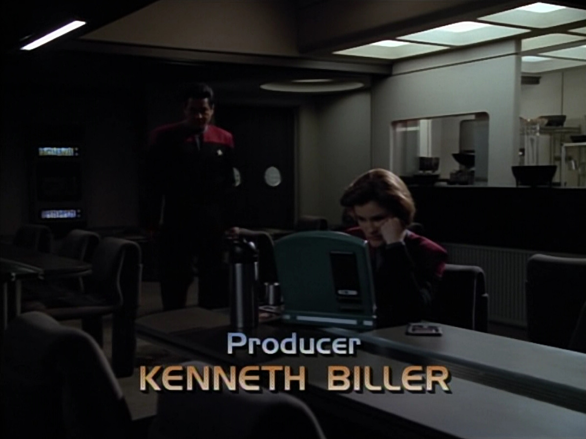 extant_StarTrek_Voyager_4x26-HopeAndFear_00326.jpg