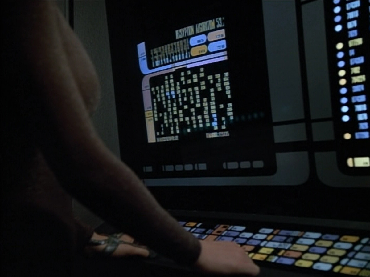 extant_StarTrek_Voyager_4x26-HopeAndFear_00610.jpg