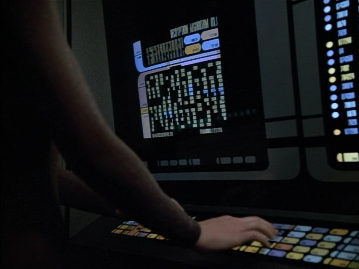 extant_StarTrek_Voyager_4x26-HopeAndFear_00624.jpg