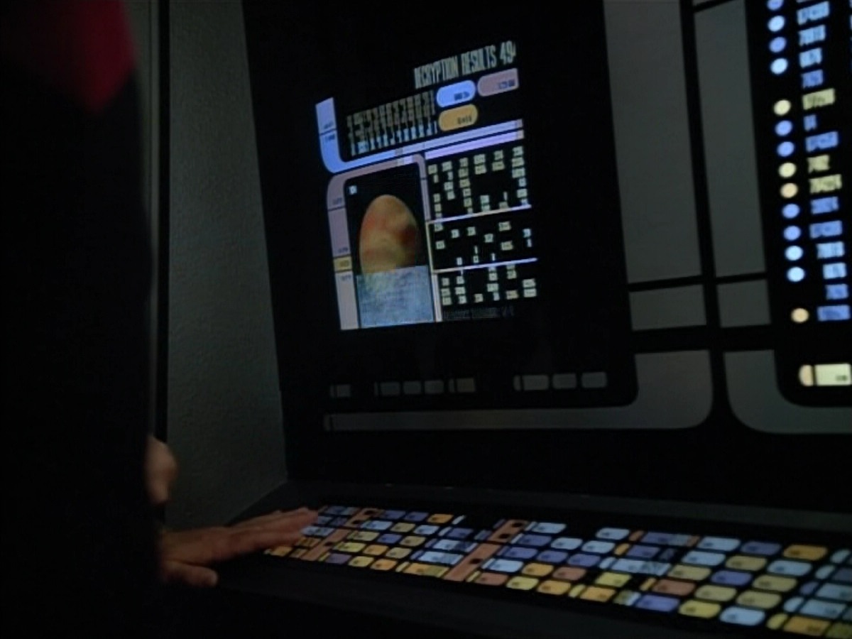 extant_StarTrek_Voyager_4x26-HopeAndFear_00693.jpg