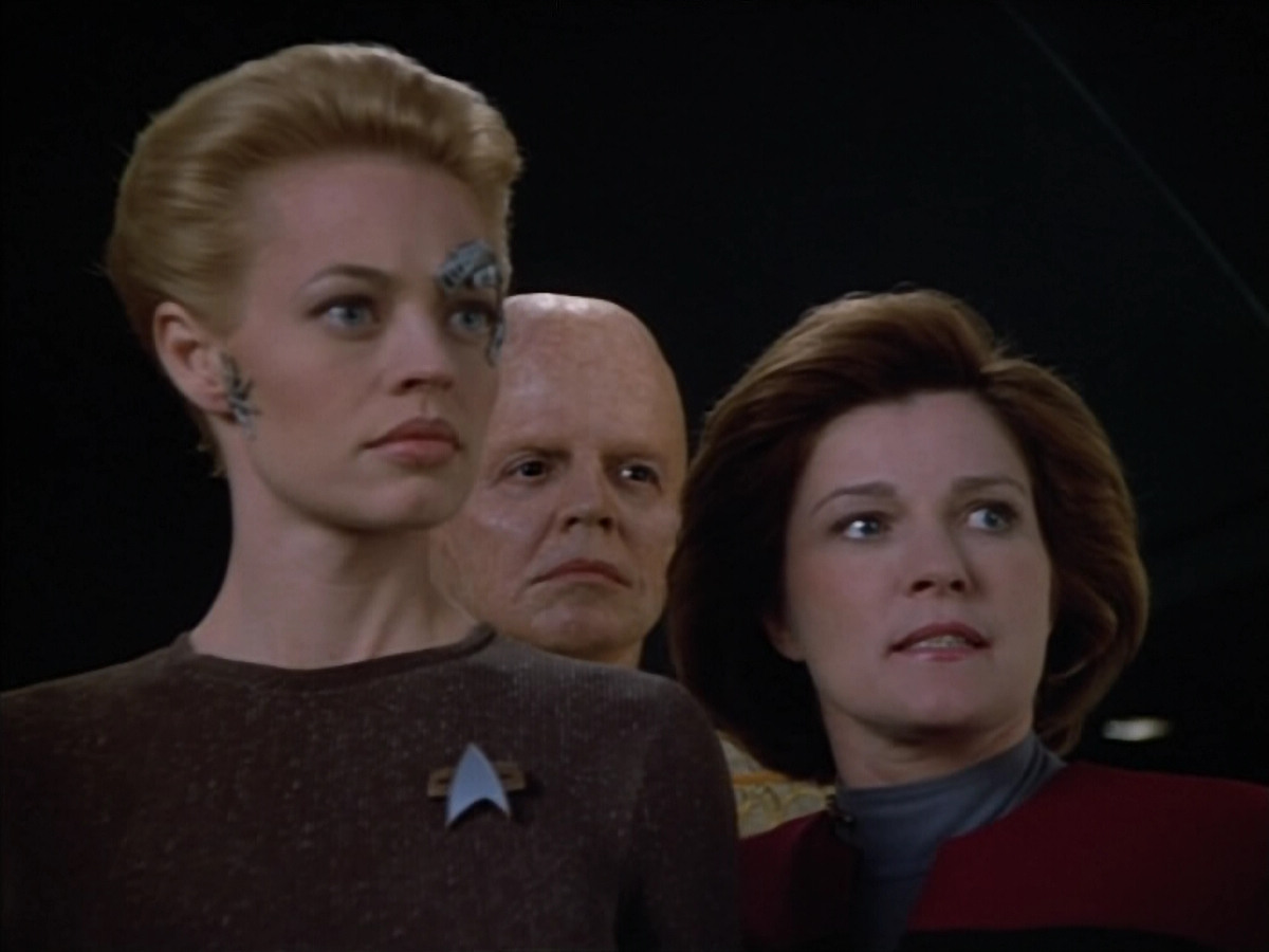 extant_StarTrek_Voyager_4x26-HopeAndFear_00756.jpg