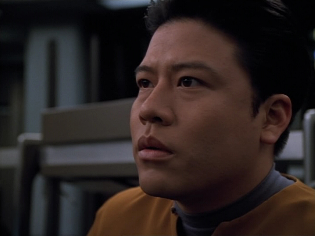 extant_StarTrek_Voyager_4x26-HopeAndFear_01123.jpg